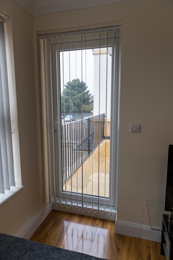 London Heathrow Serviced Apartments Ashford  Exterior foto